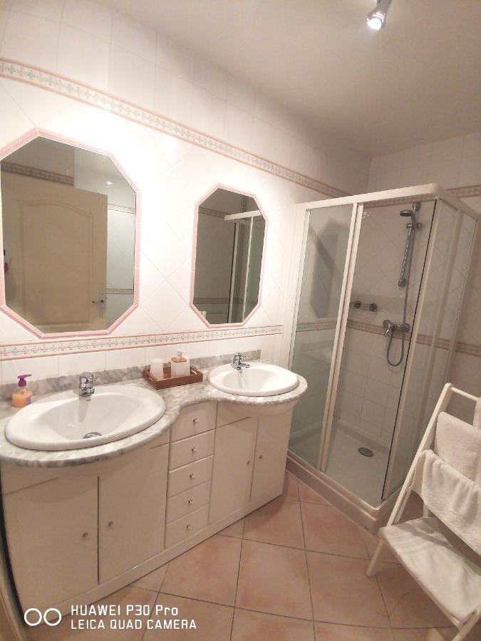 Bed and Breakfast Chambre D'Hotes Le Val Du Chapelain Montigny-la-Resle Exterior foto