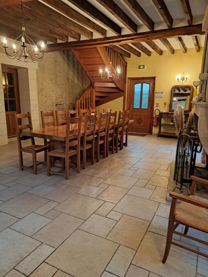 Bed and Breakfast Chambre D'Hotes Le Val Du Chapelain Montigny-la-Resle Exterior foto