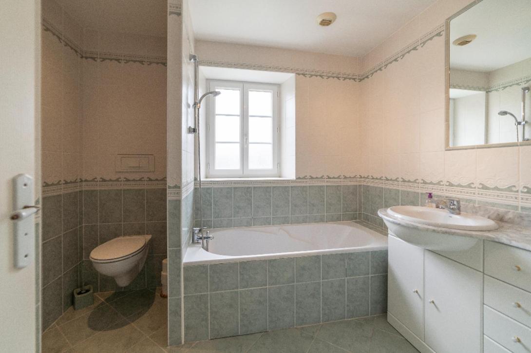 Bed and Breakfast Chambre D'Hotes Le Val Du Chapelain Montigny-la-Resle Zimmer foto