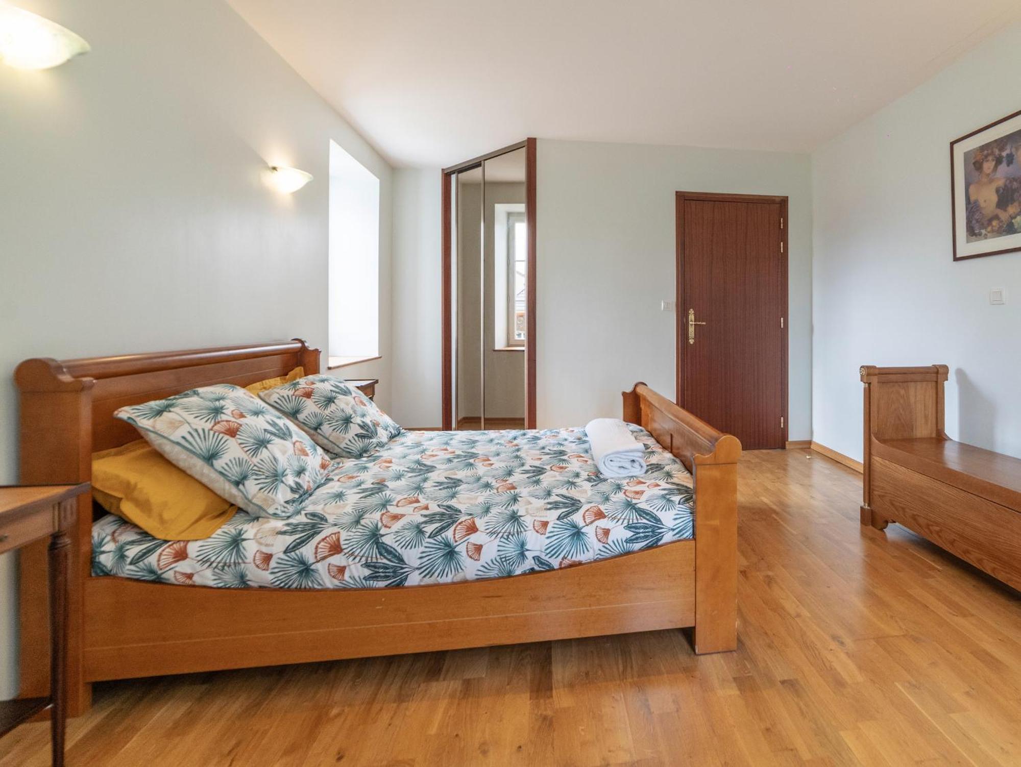Bed and Breakfast Chambre D'Hotes Le Val Du Chapelain Montigny-la-Resle Exterior foto